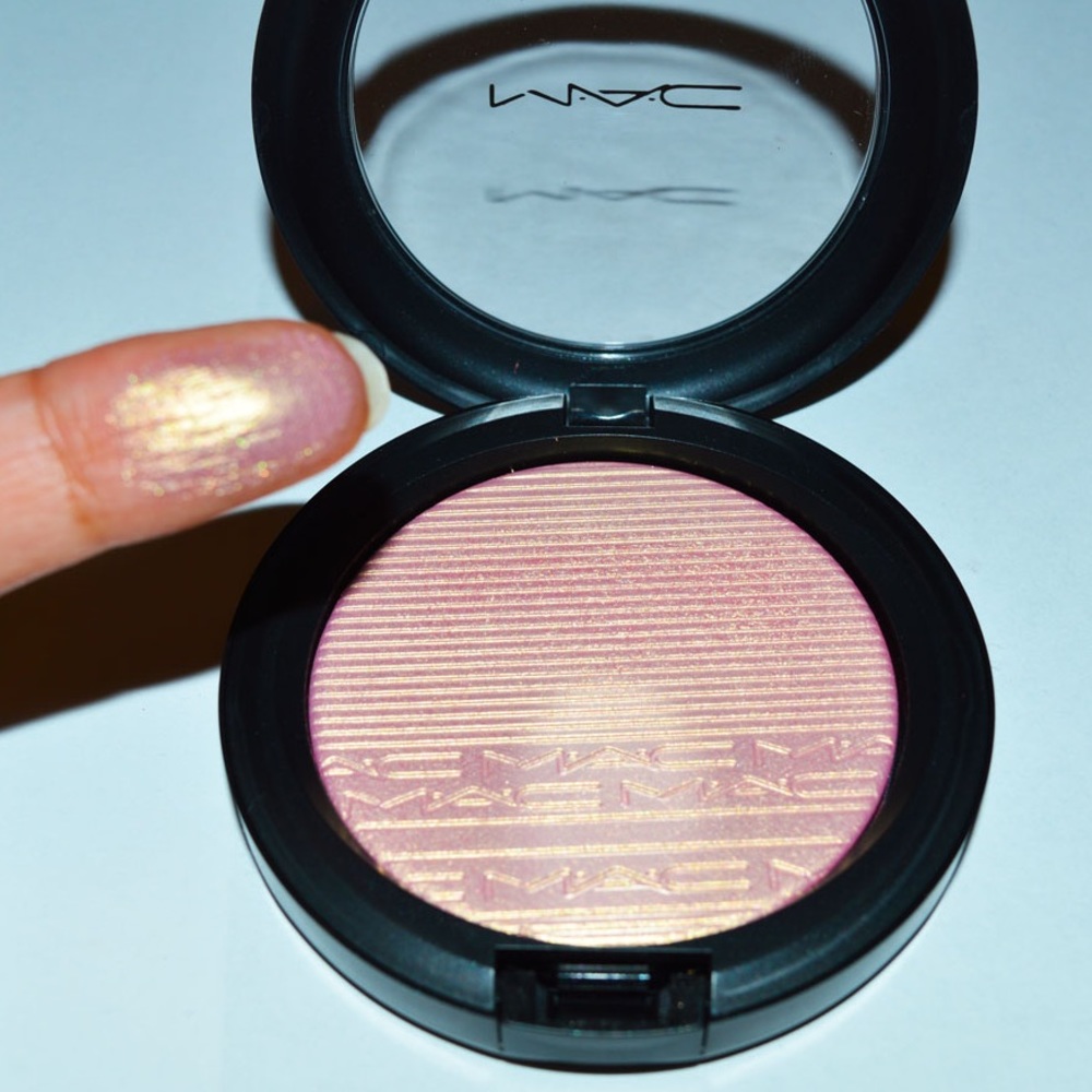 MAC Highlighter - Picture 4 of 4